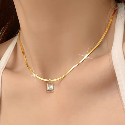Women's Elegant Square Cubic Synthetic Zirconia Necklace with 18K Gold Plated